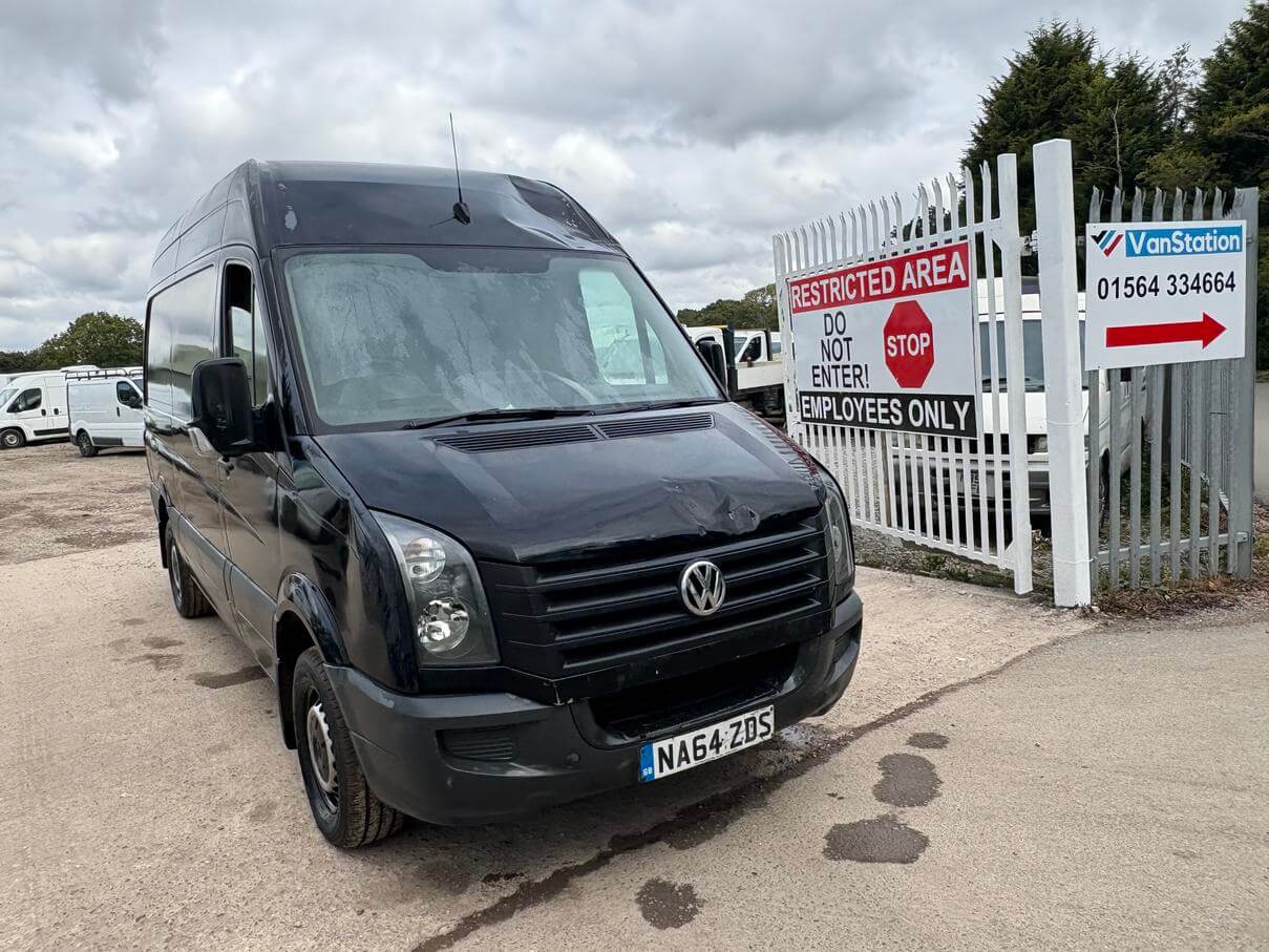 64 Plate Volkswagen Crafter Cr35 Bluemotion 2.0
Tdi Mwb High Top Fresh Mot No Vat