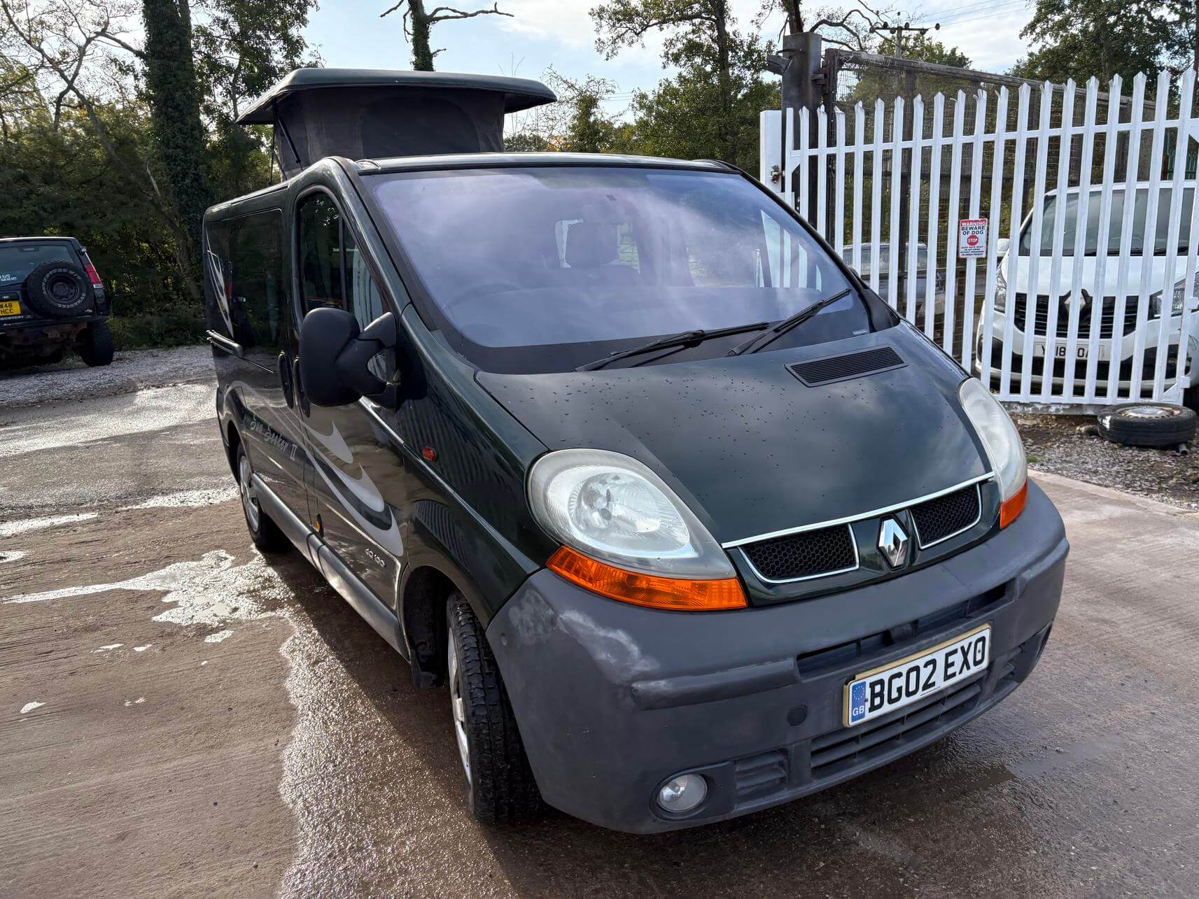 2002 Renault Trafic Vivaro 1.9 Dci Pop Top Roof Professional Camper Fresh Mot