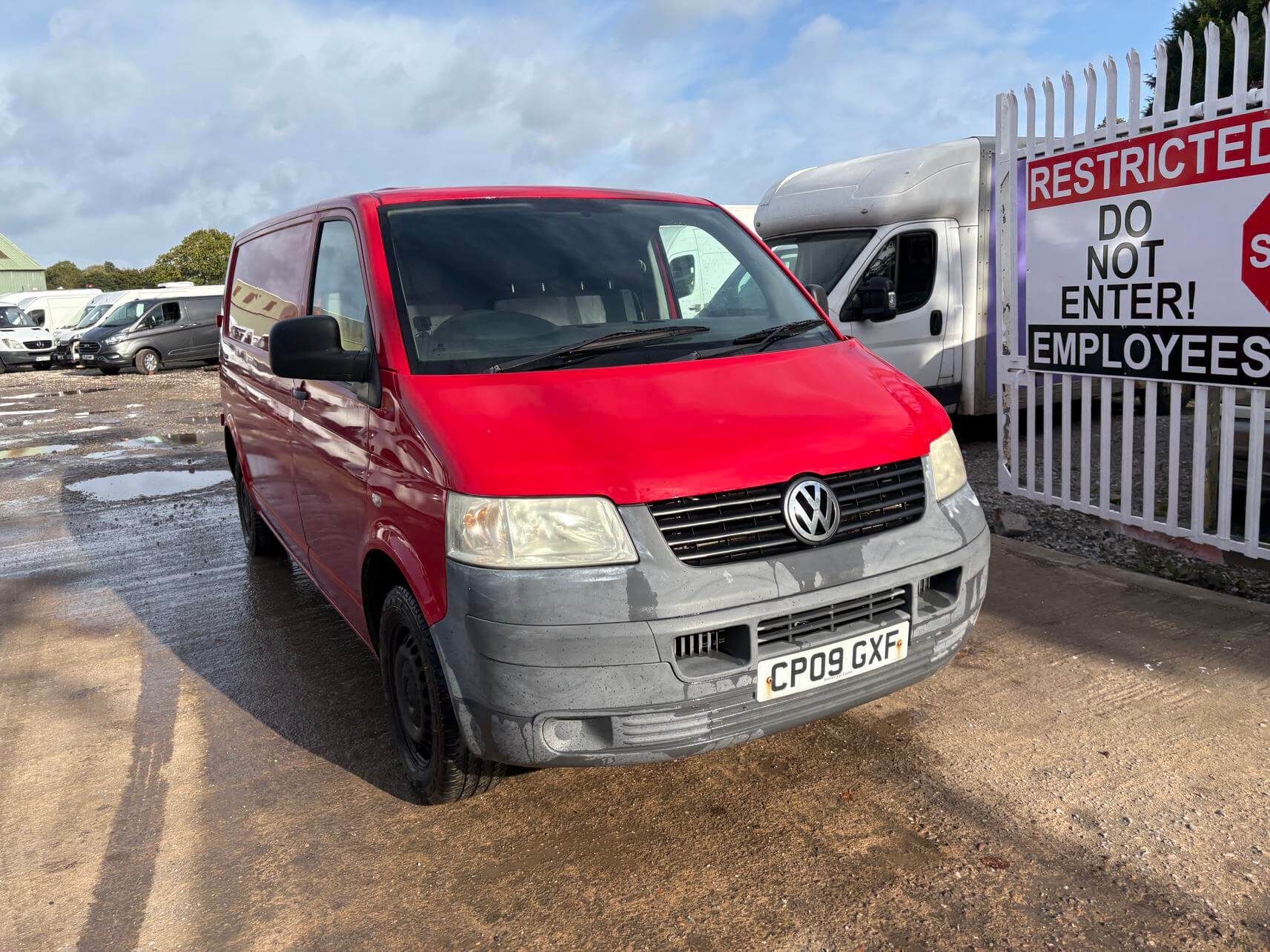 2009 Volkswagen Transporter T30 T5 130 2.5 Tdi Lwb red excellent runner No Vat