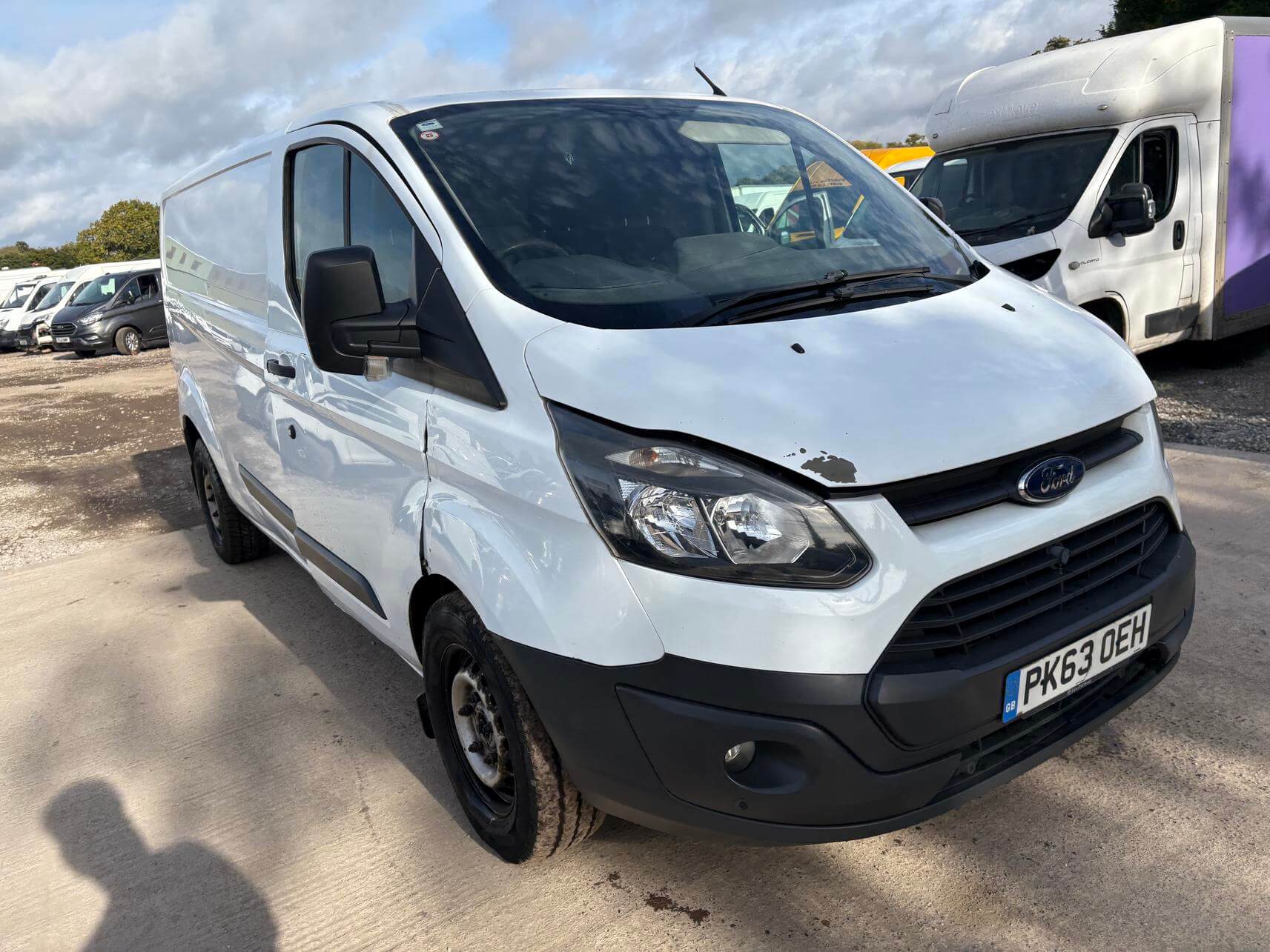 63 Plate Ford Custom 300 lwb Trend 2.2 tdci EcoTech 12 months mot No Vat bargain