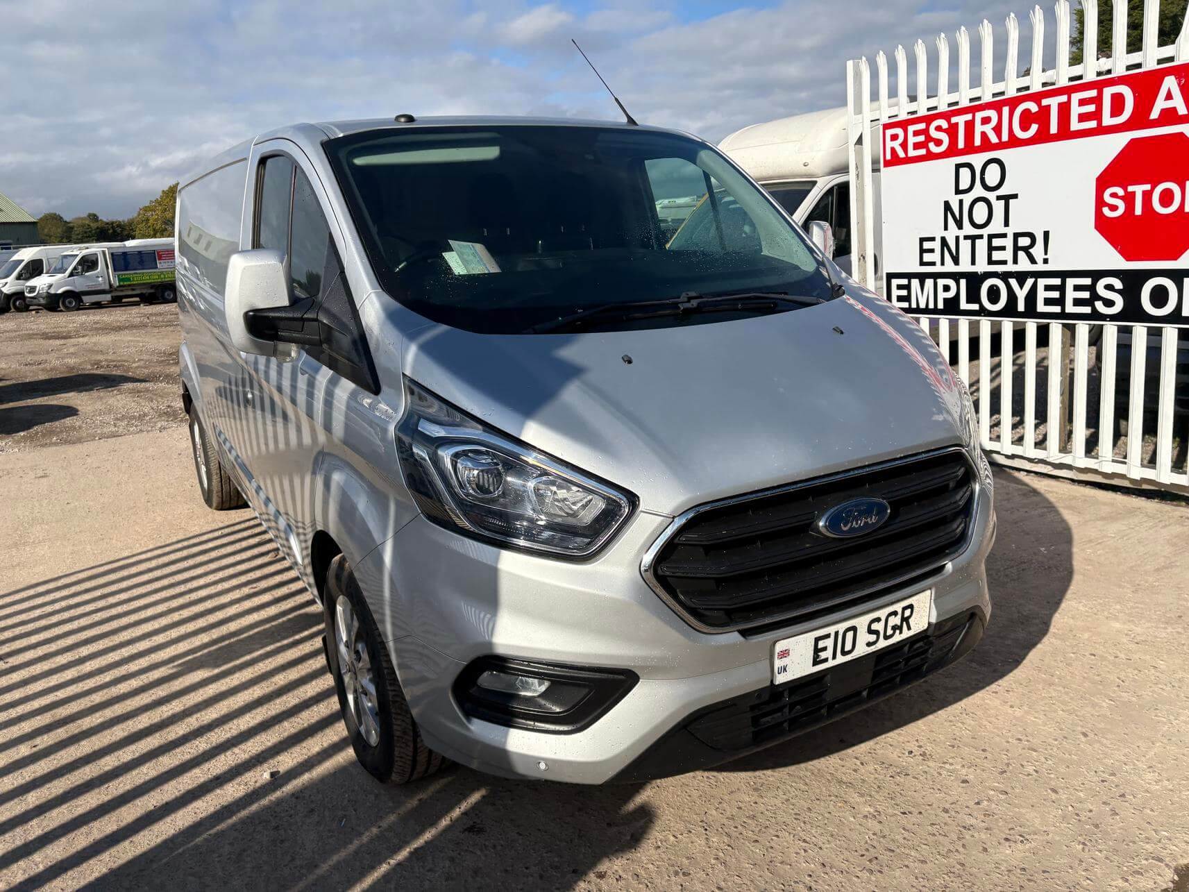2018 Ford Transit Custom 300 Limited Silver  40k super low miles Euro 6 No Vat