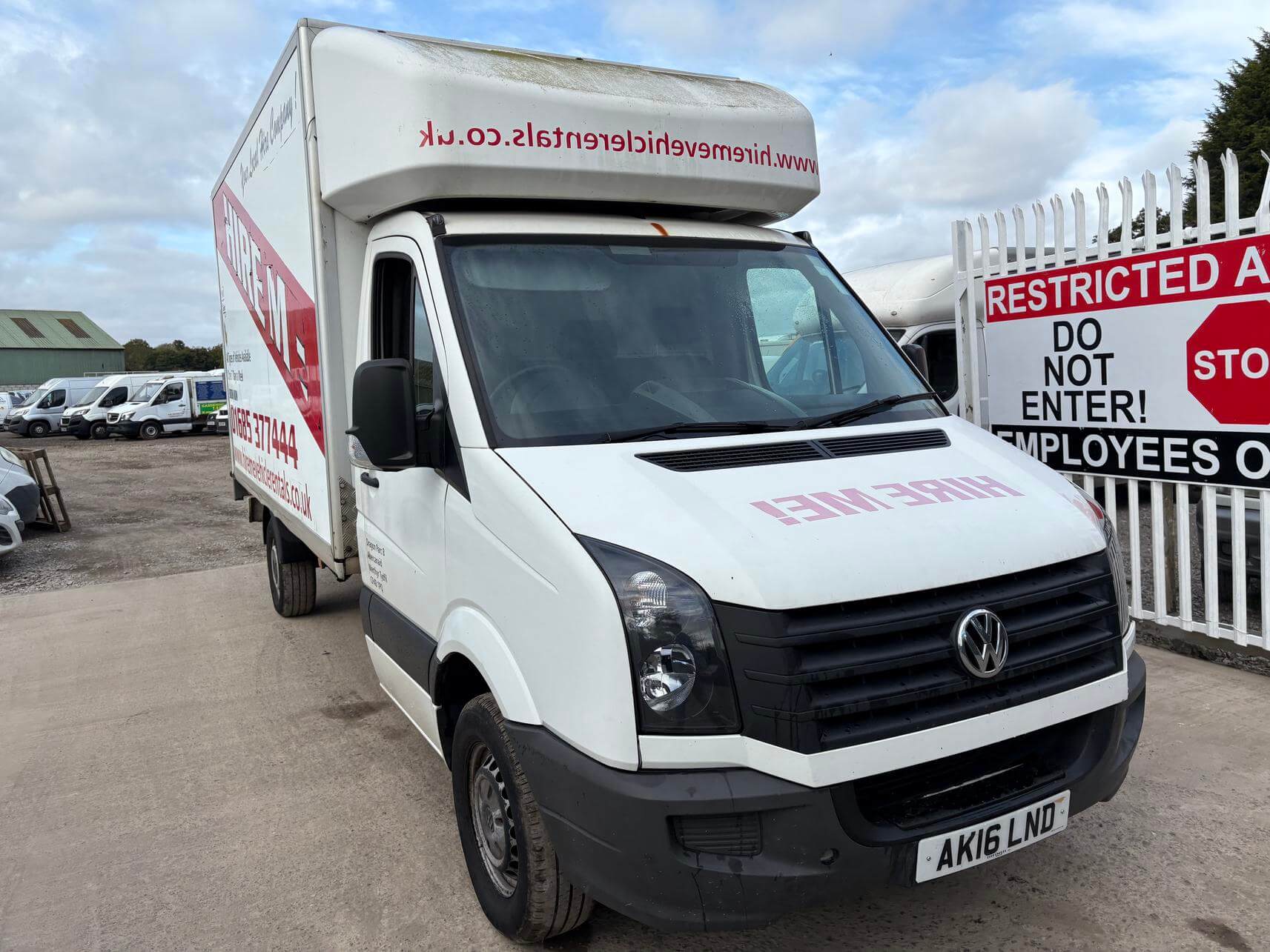 2016 Volkswagen Crafter Cr35 2.0 Tdi Luton box van tail lift No Vat Bargain