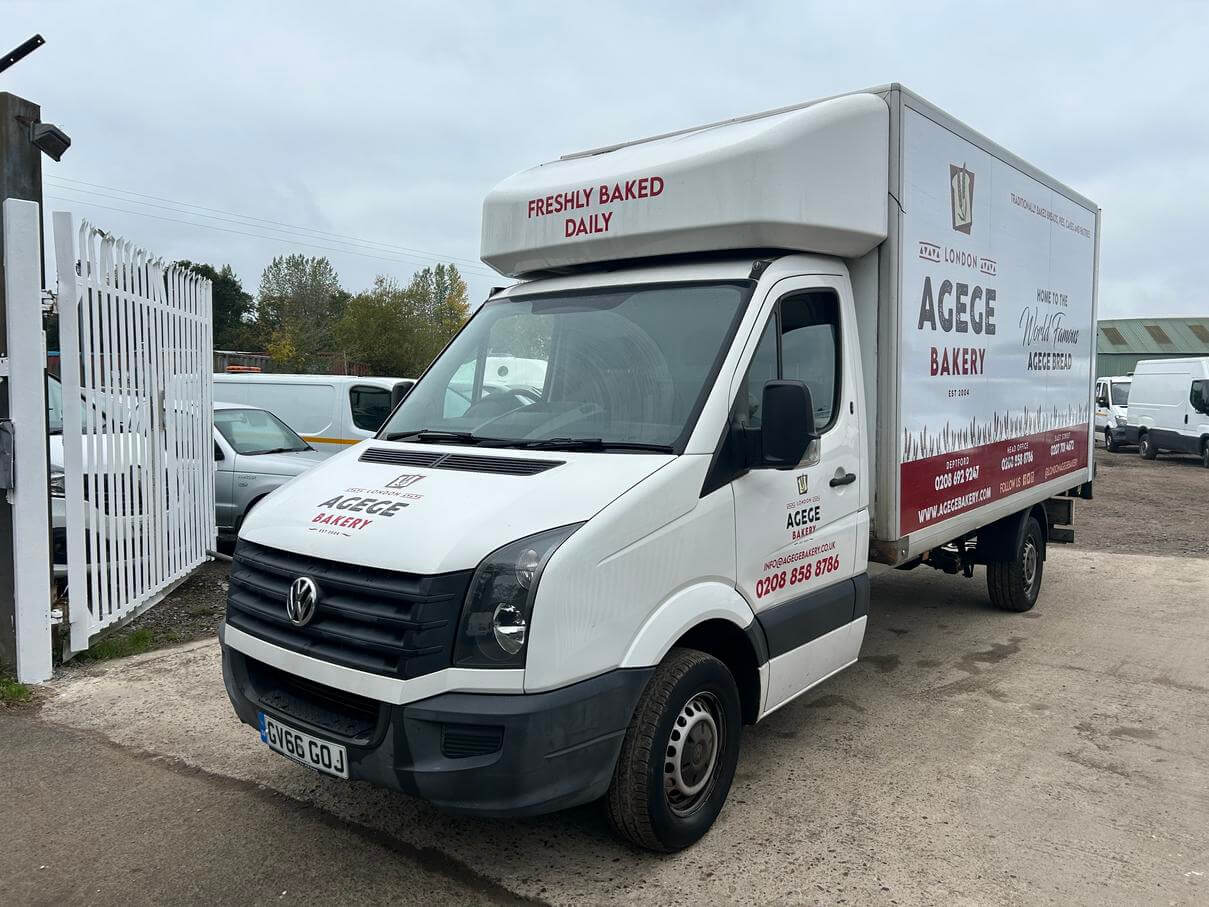 66 Plate Volkswagen Crafter Cr35 2.0 Tdi Luton box chassis cab 78k Euro 6 No Vat