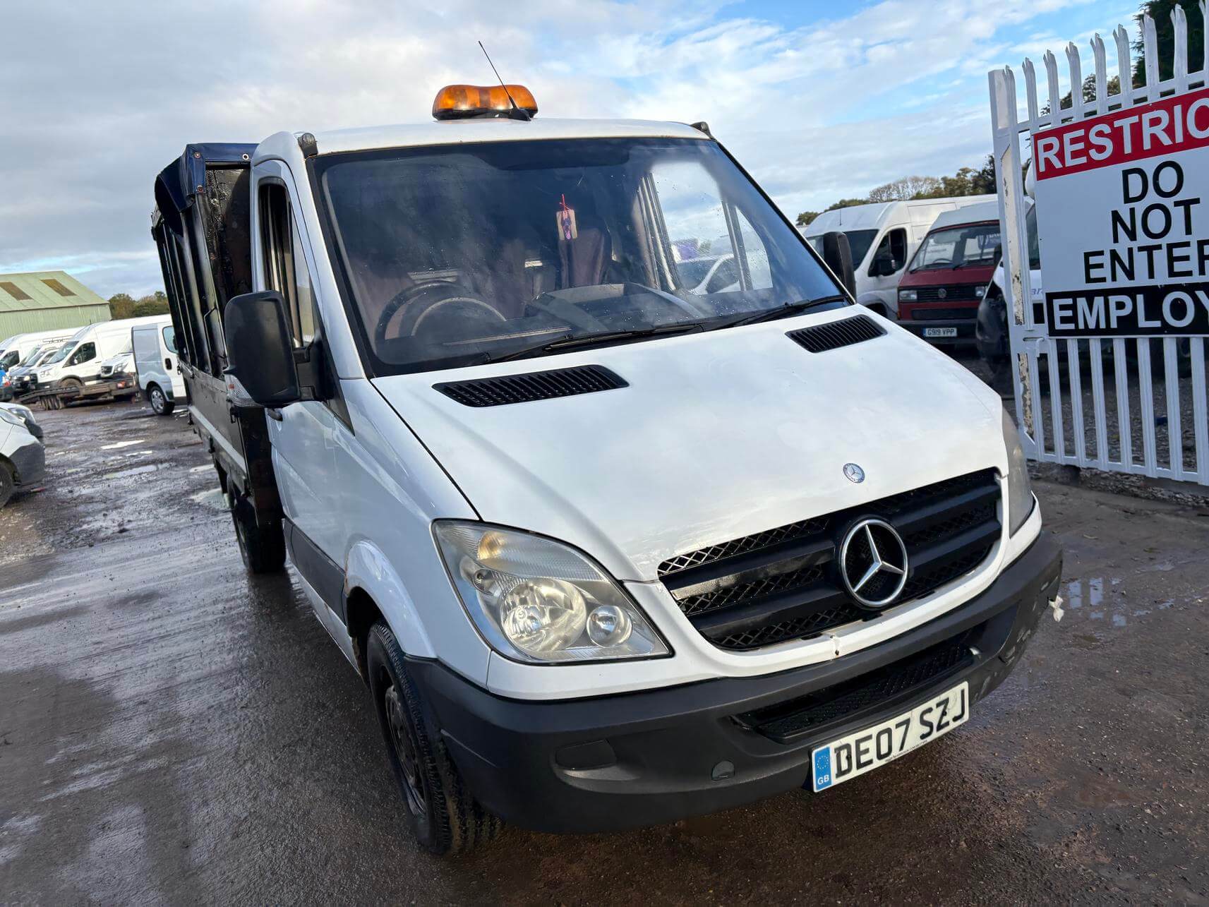2007 Mercedes Sprinter 311 2.2 Cdi high sided tipper excellent runner No Vat