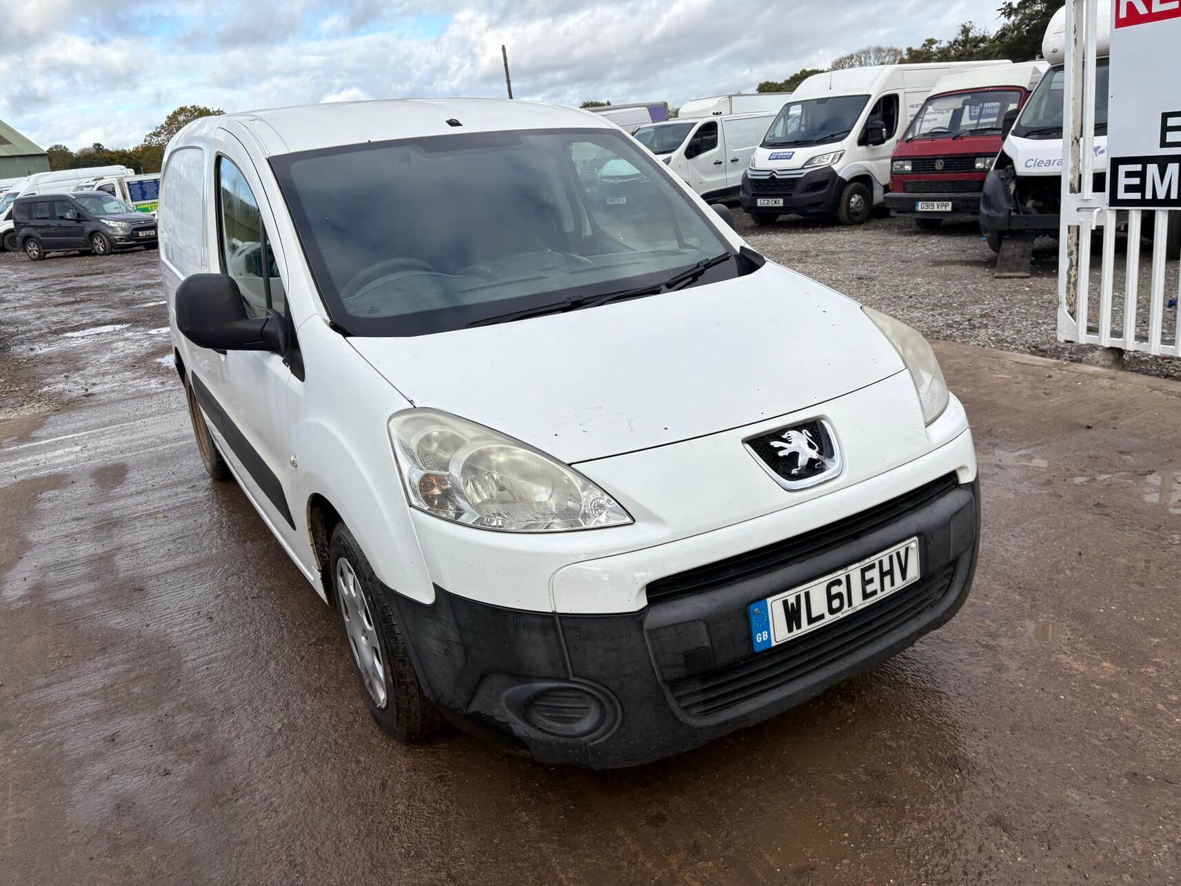61 Plate Peugeot Partner Berlingo 625 Professional 1.6 Hdi 12 months mot Vat Inc