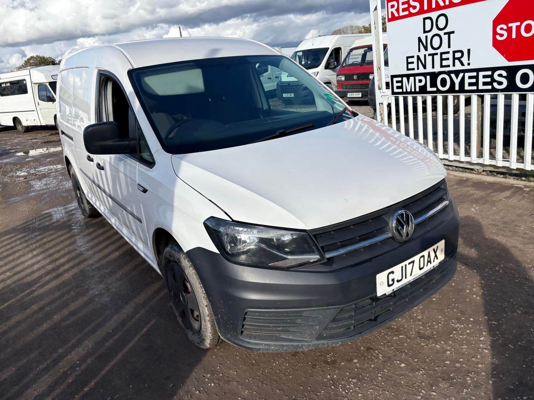 2017 Volkswagen Caddy Maxi Lwb C20 2.0 Tdi 12 months mot Euro 6 No Vat bargain