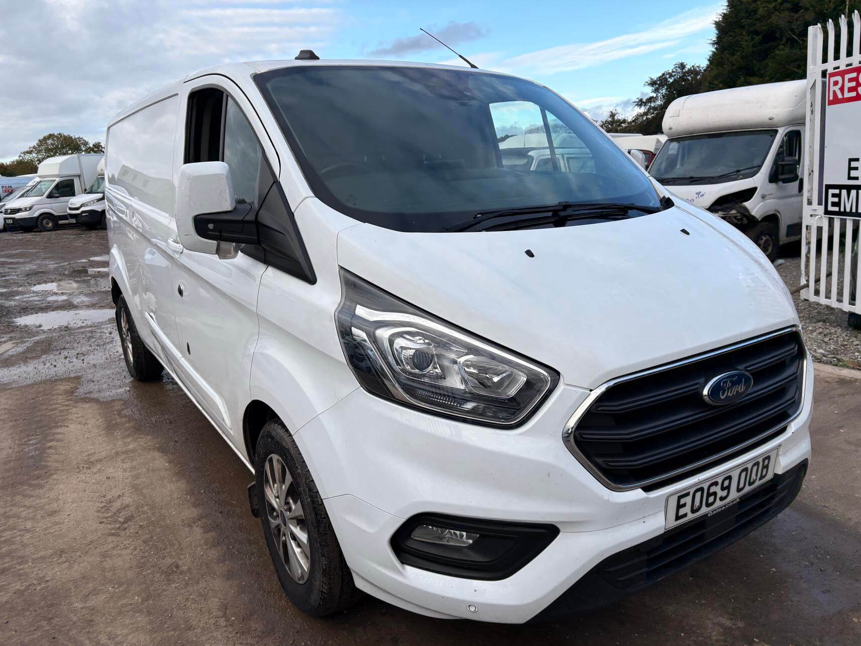 69 Plate Ford Transit Custom 300 Limited 2.0 tdci Ecoblue Euro 6 No Vat bargain