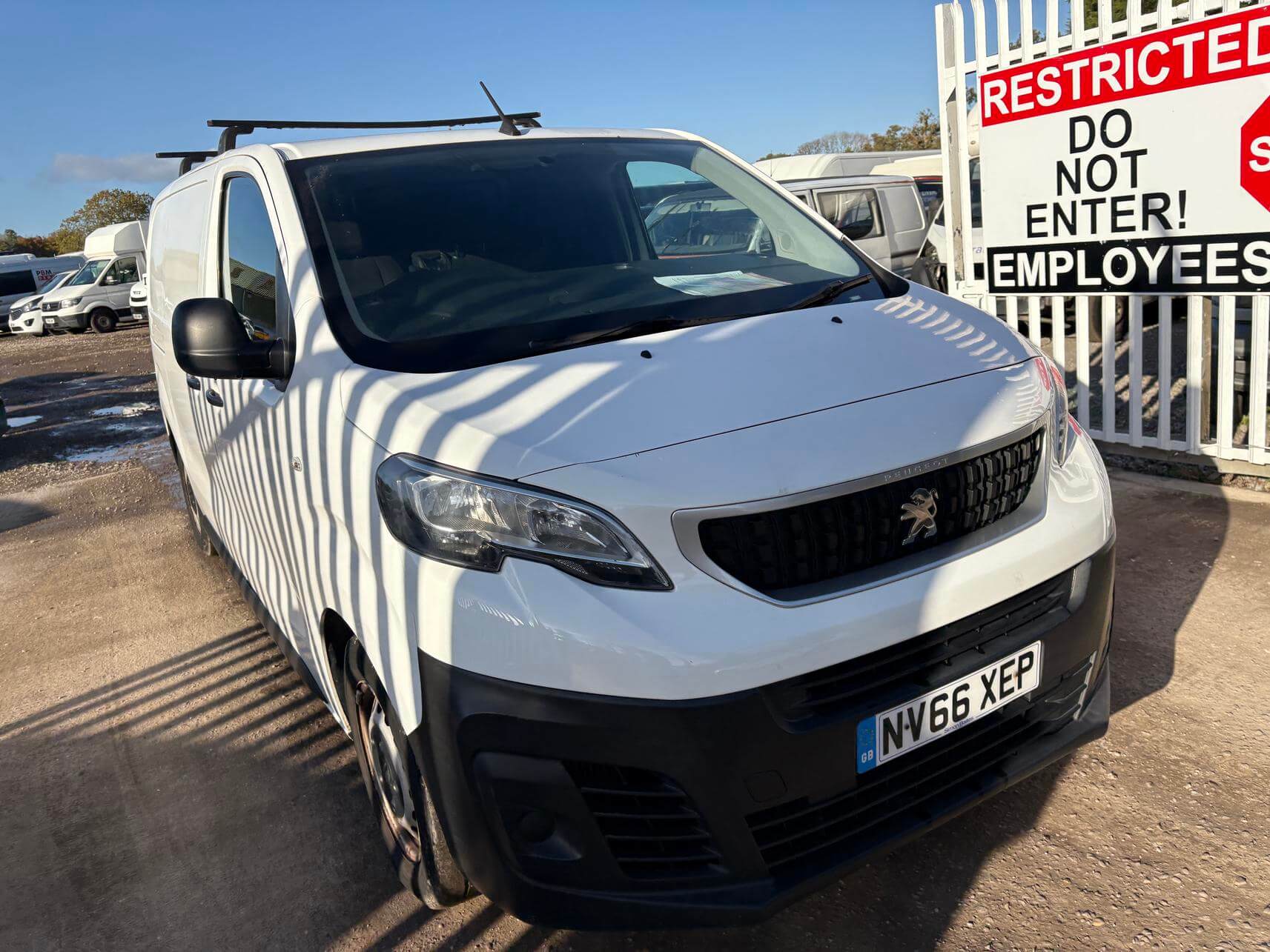 66 Plate Peugeot Expert Dispatch proace 1.6 Hdi 12 months mot Euro 6 ulez No Vat
