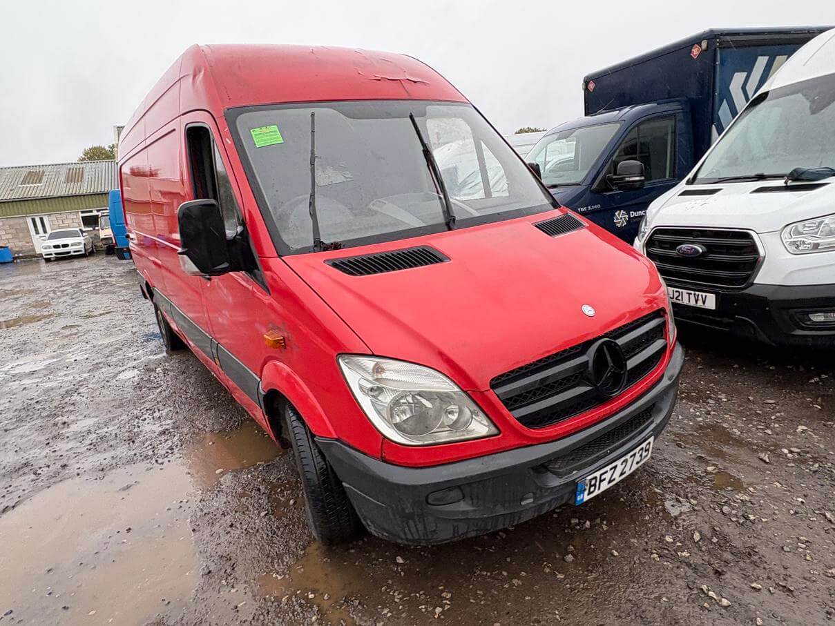 2010 Mercedes Sprinter 311 2.2 Lwb 159k miles I
Under powered needs repair No Vat