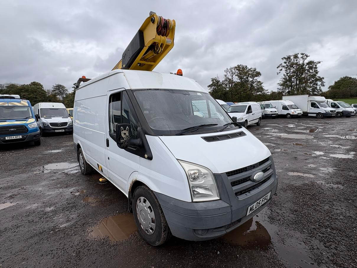 2008 Ford Transit 24 tdci 115 T350 Rwd cherry picker needs pump repair No Vat