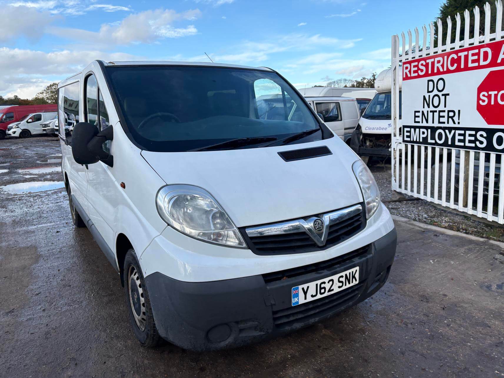 62 Plate Vauxhall Vivaro Trafic 2.0 Cdti Swb 12 months mot ex police van No Vat