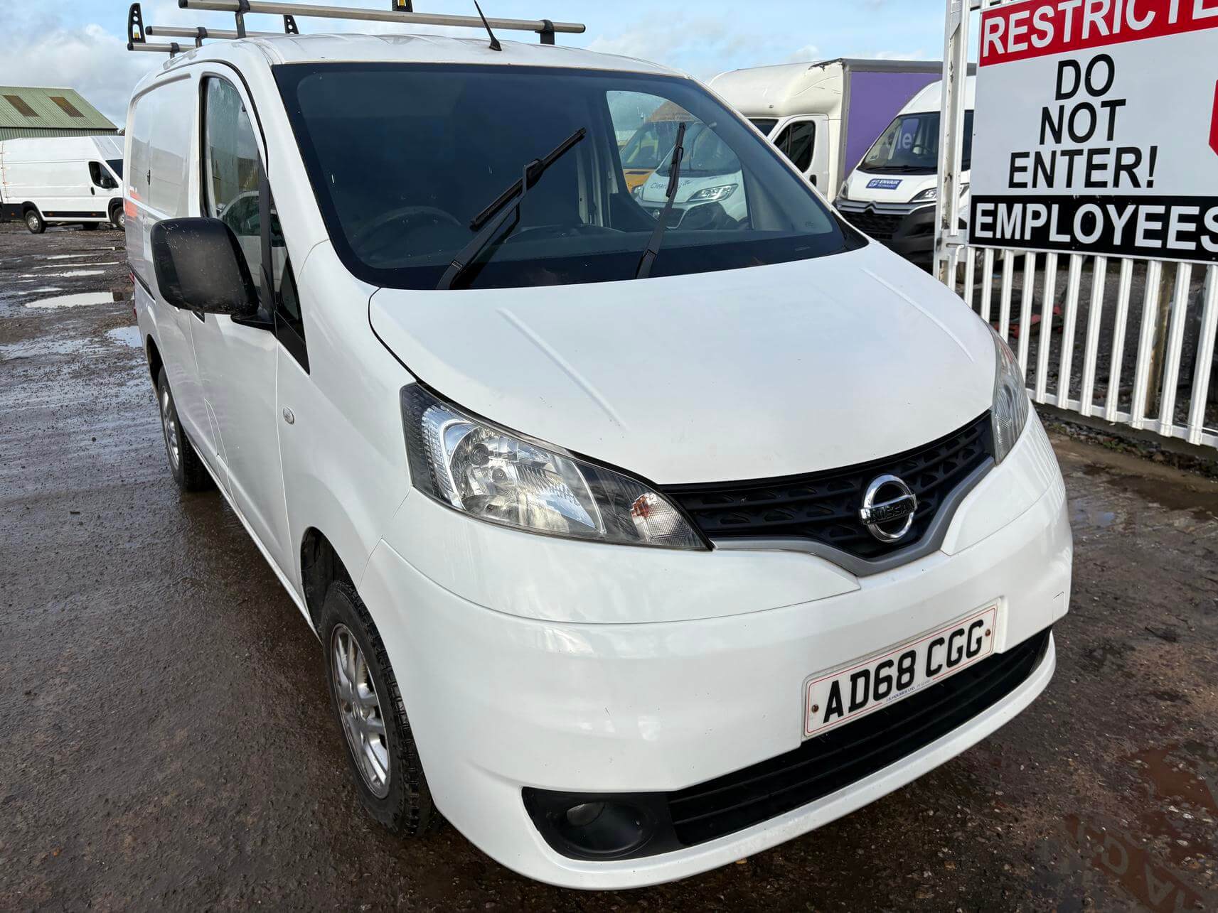 68 Plate Nissan Nv200 Tekna 1.5 Dci small van Euro 6 ULEZ 12 months mot No Vat