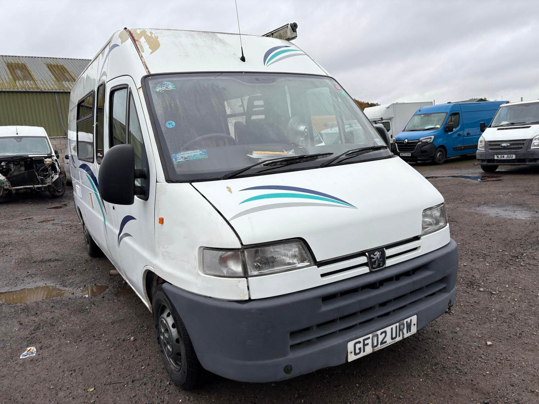 2002 Peugeot Boxer 320 Lwb 2.5 diesel camper Motorhome needs attention repair