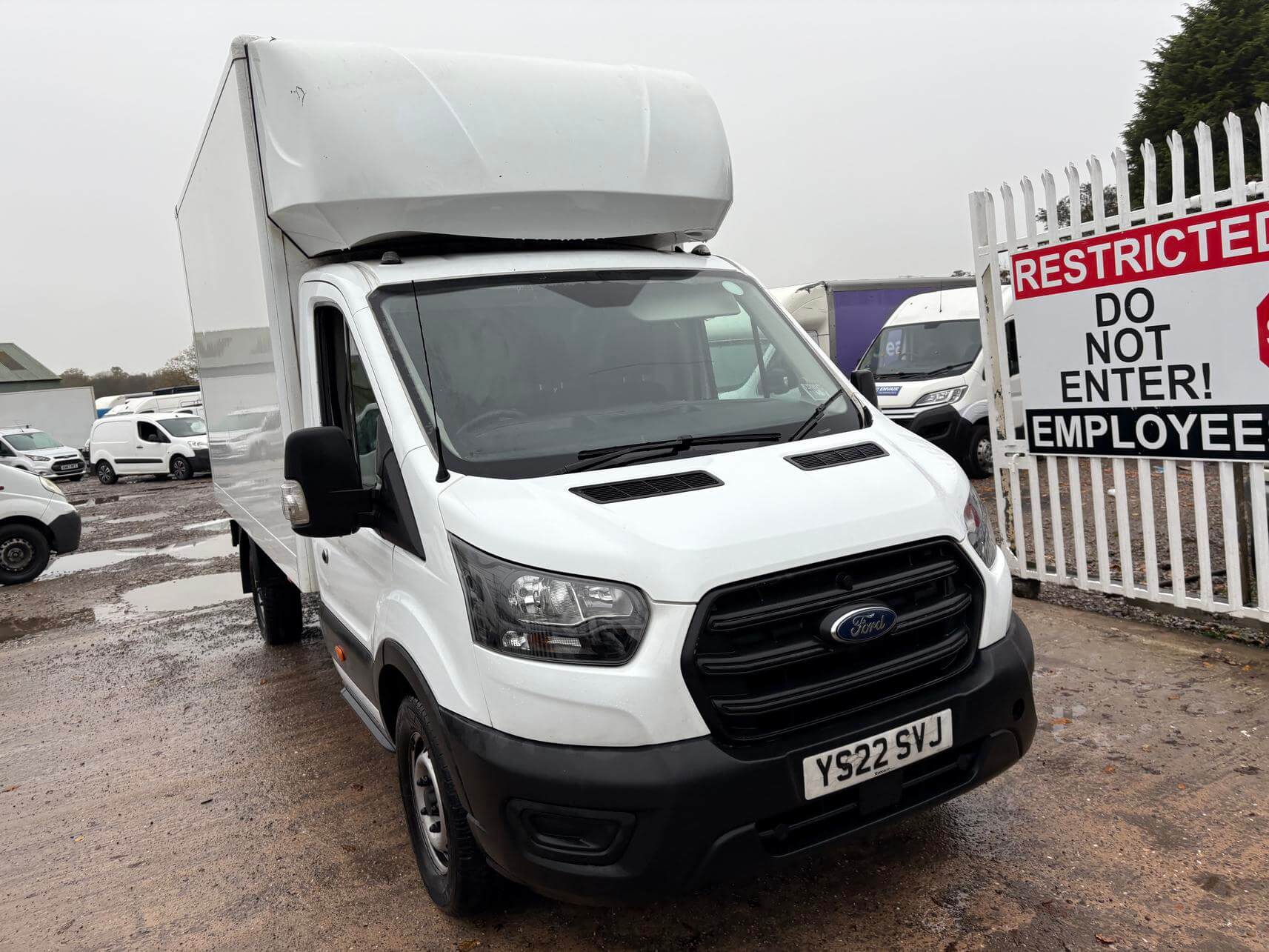 2022 Ford Transit 350 LWB 3.0 tdci Luton box van Euro 6 No Vat absolute bargain