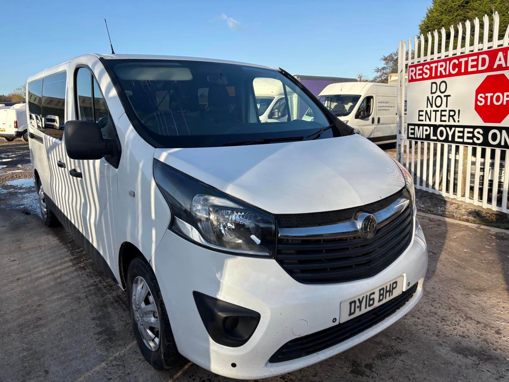2016 Vauxhall Vivaro Combi 9 seater minibus crew cab 1.6 Cdti ULEZ Euro 6 No Vat