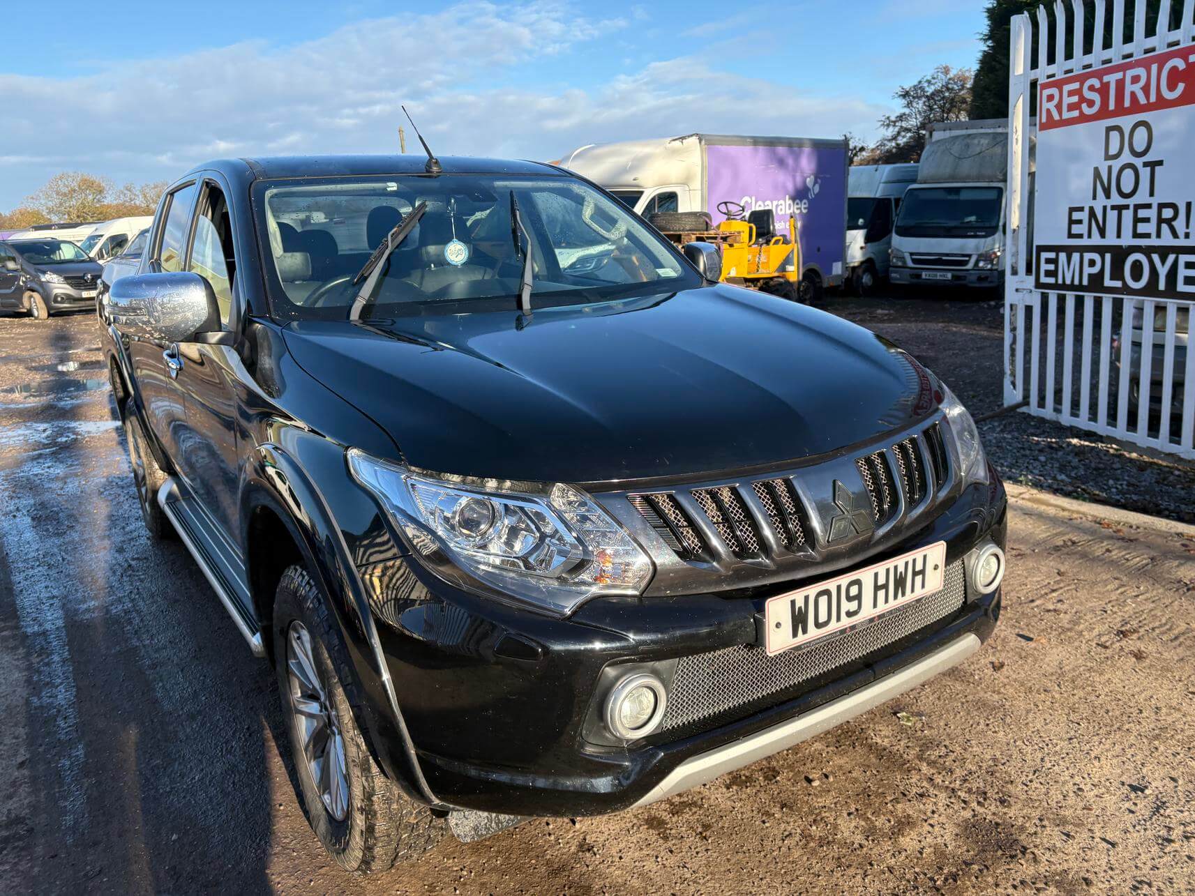 2019 Mitsubishi L200 Barbarian Navara Di-D Automatic 4x4 Euro 6 Vat Inclusive