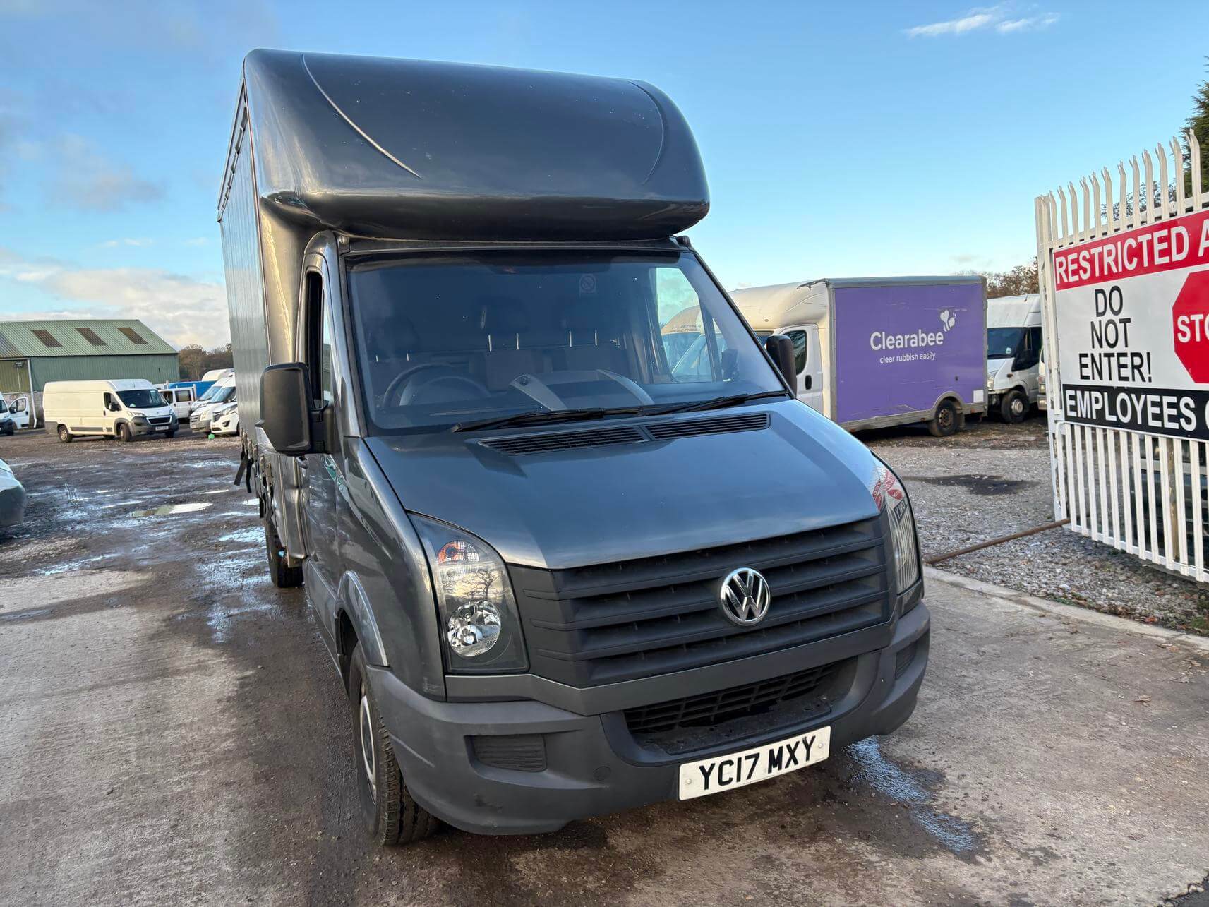 2017 Volkswagen Crafter Cr35 2.0 Tdi Luton curtain sider box van Euro 6 No Vat