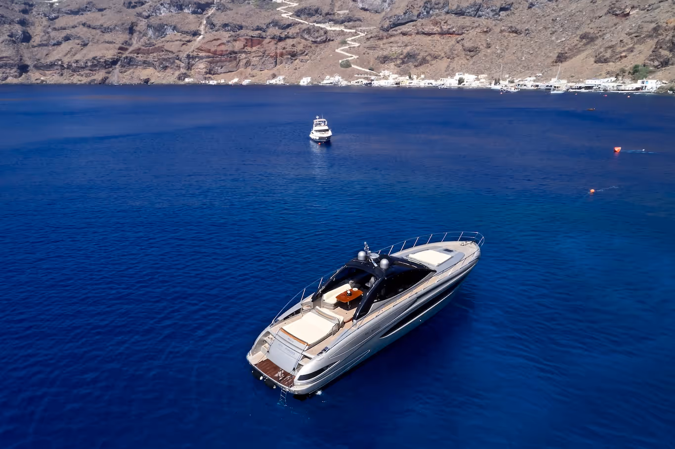 private boat tours and sustainable private cruises Athens, Aegina, Moni, Hydra, Poros, Kea, all inclusive, skipper and crew, powerboat