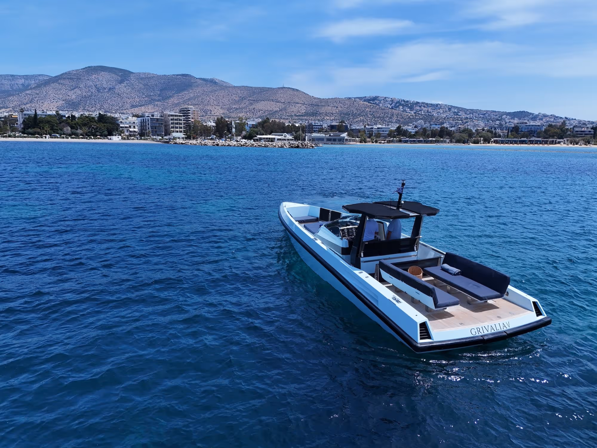 private boat tours and sustainable private cruises Athens, Aegina, Moni, Hydra, Poros, Kea, all inclusive, skipper and crew, powerboat