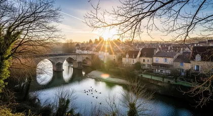 Bordeaux chauffeur to Blaye — Libournais