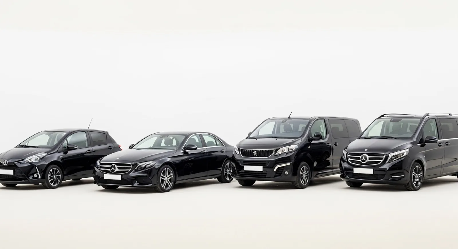 Flotte VTC Bordeaux — Toyota Yaris, Mercedes Classe E, Peugeot Traveller, Mercedes Classe V