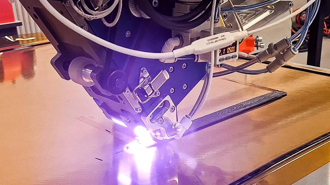 AFP-XS laser heating zone during thermoplastic tape consolidation