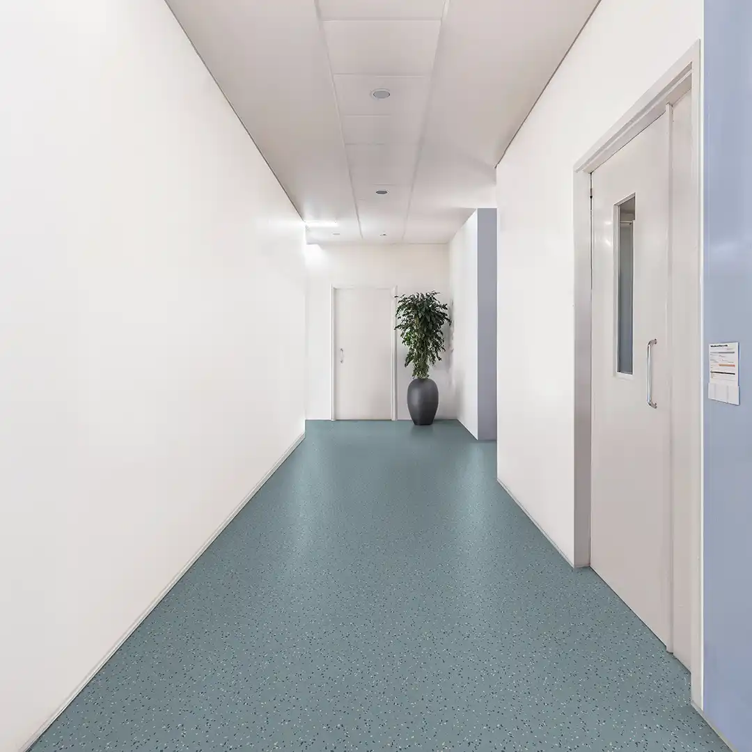 IQ Eminent - Dusty Blue