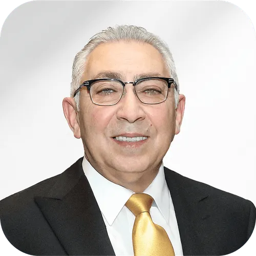 Frank Melkonian, founder of Closet World Portrait of Frank Melkonian, founder of Closet World