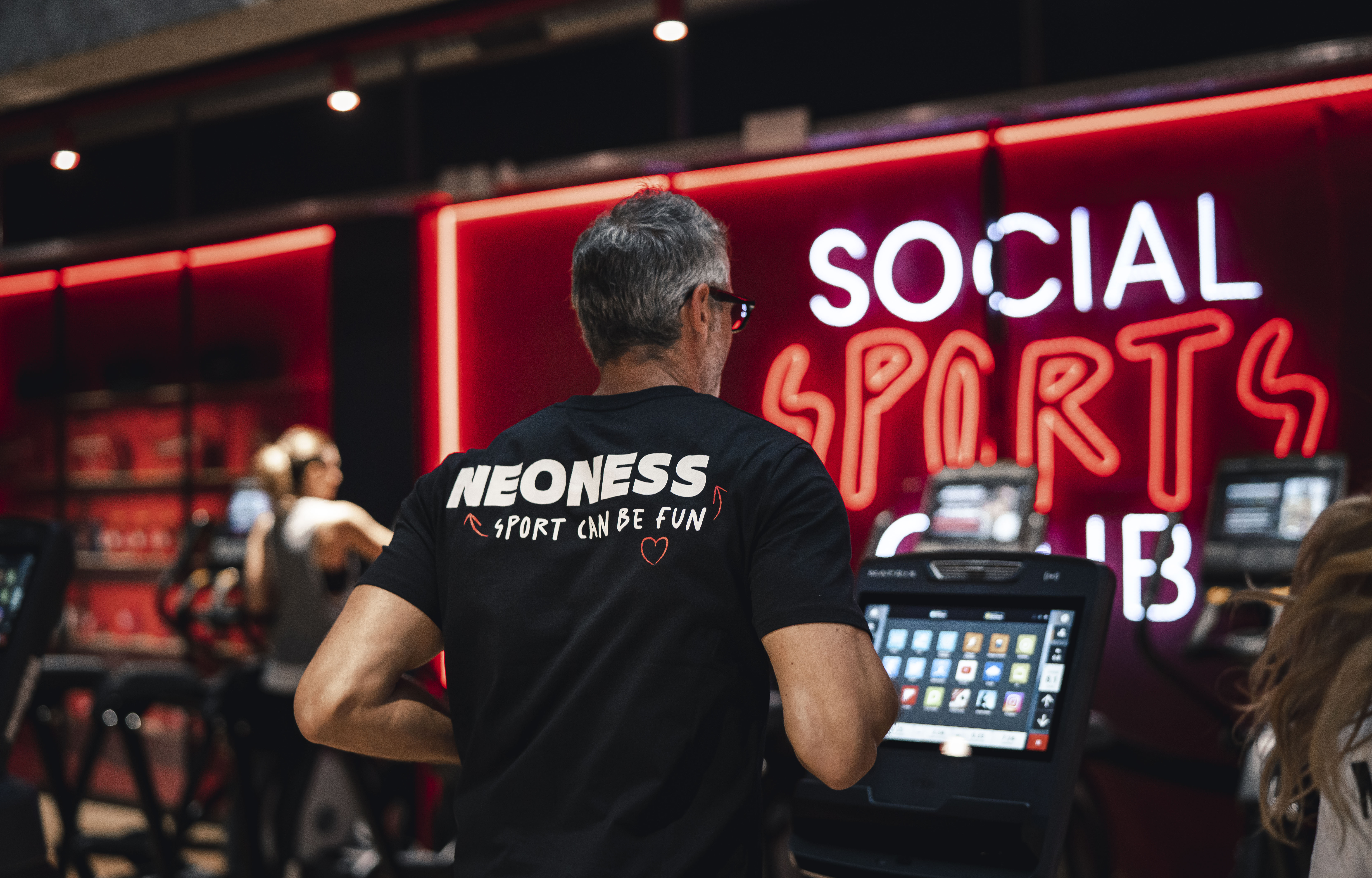 NEONESS TSHIRT-SPORT CAN BE FUN