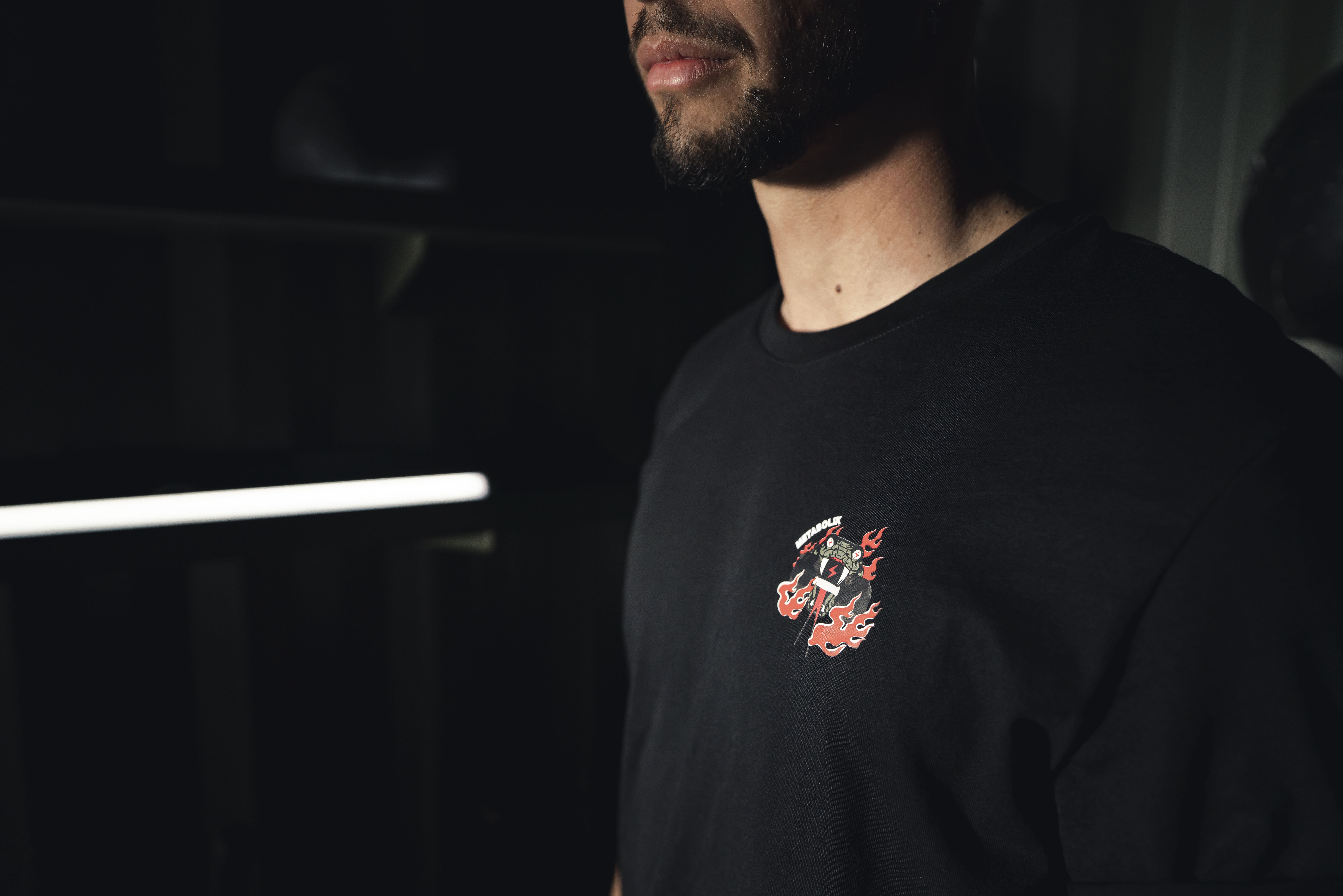 METABOLIK TSHIRT STRIKE LIKE THUNDER