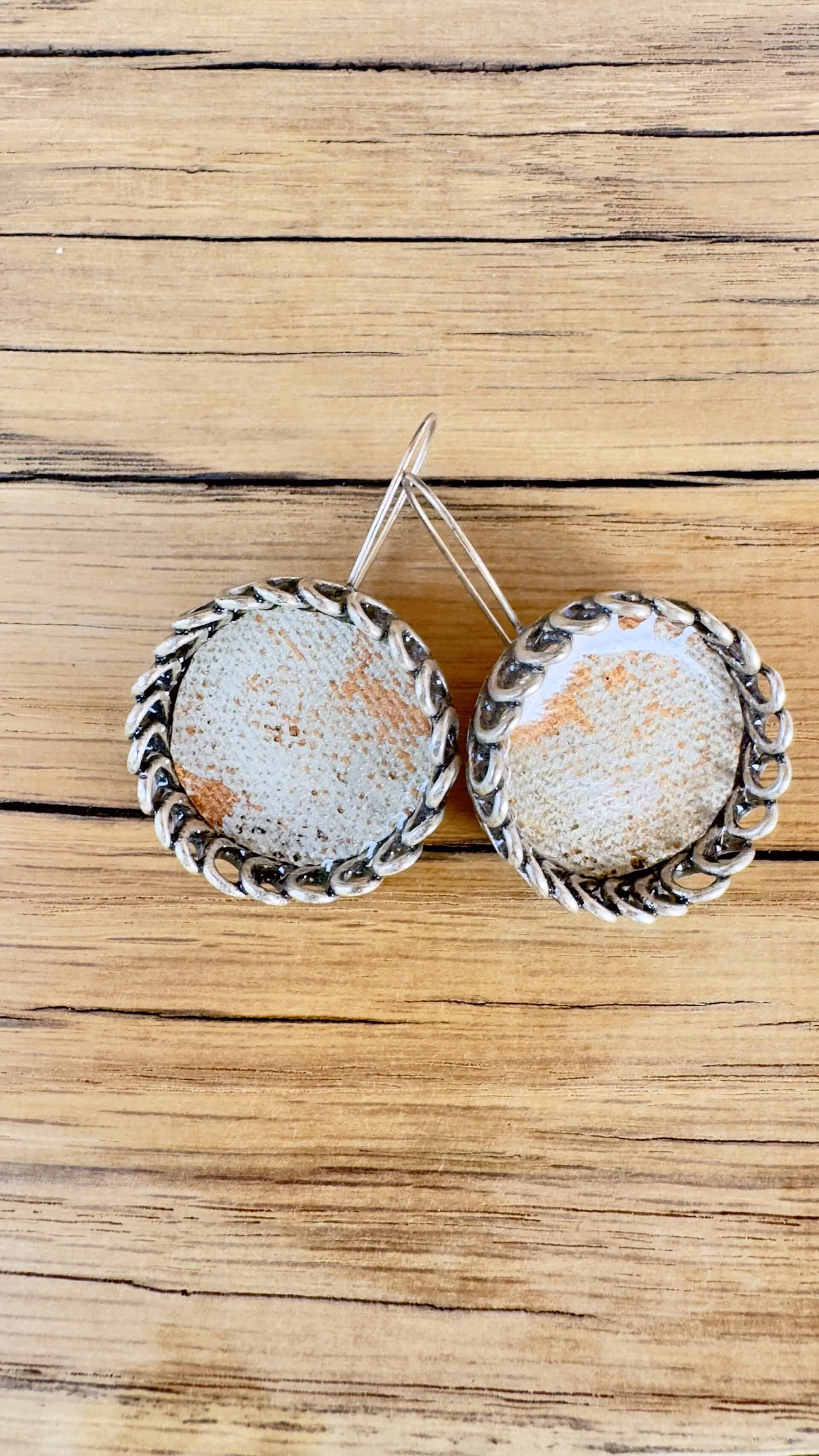 Orecchini a Monachella in Argento Battuto | Terra