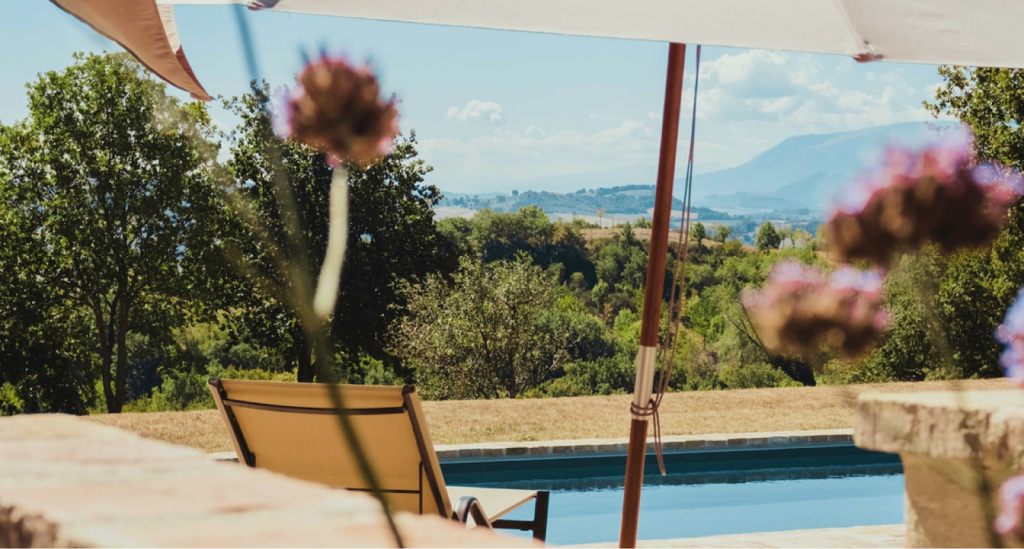 A pool with view on nature