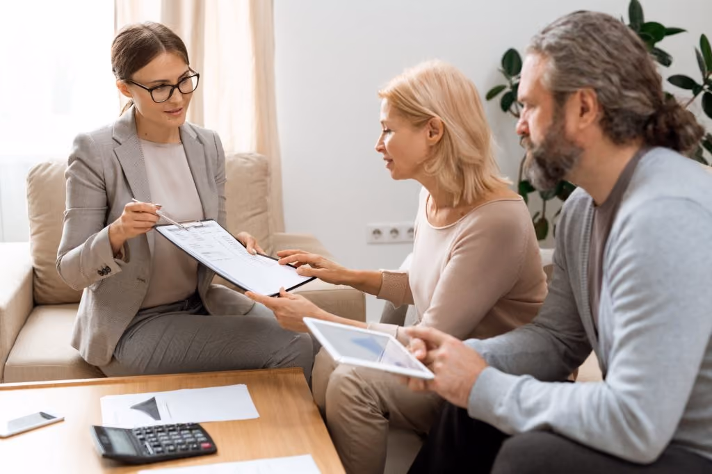 real-estate-agent-credit-report-image