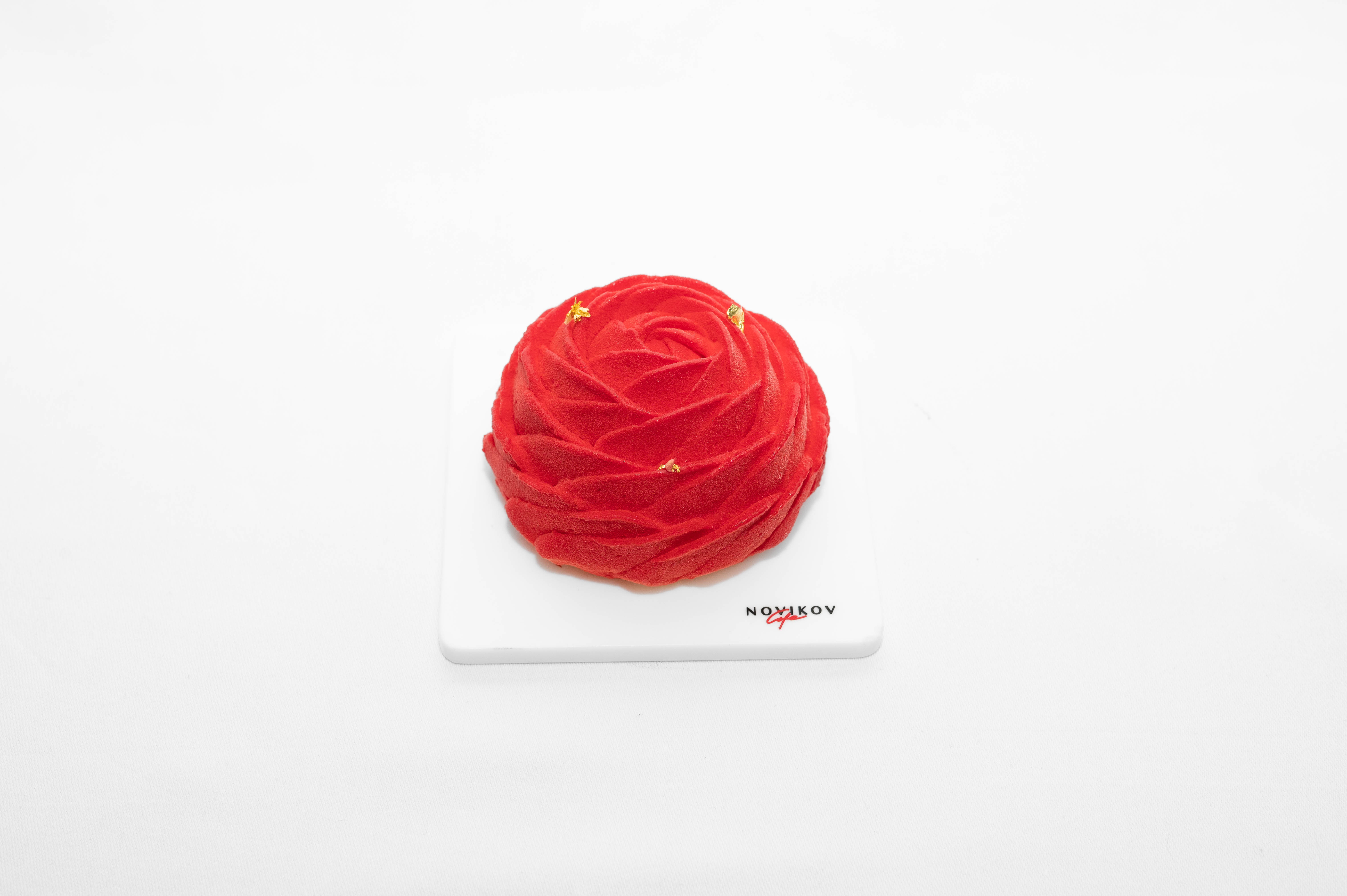 Yuzu and strawberry flower