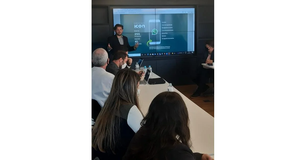 Ecossistema de inovação apresenta ações a superintendente estadual