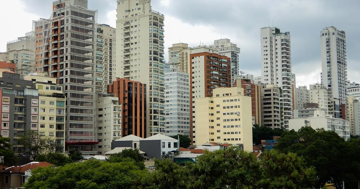 Construção civil refaz estimativas e volta a prever crescimento de 4% em 2021