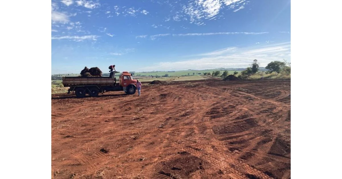 Com máquinas em manutenção, obras da Cidade Industrial seguem em ritmo lento