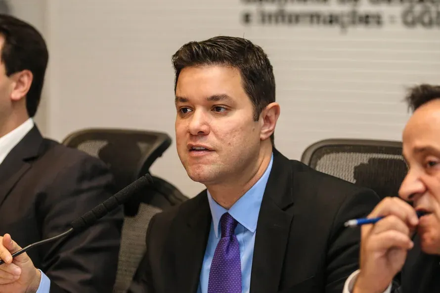Lideranças civis e políticas discutem retomada econômica para Londrina