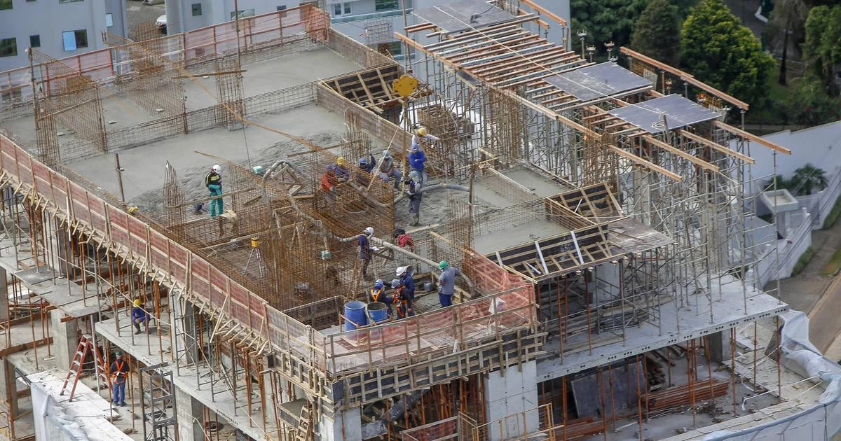 Com 11,6 mil contratações no Paraná, construção civil tem o melhor trimestre desde 2019