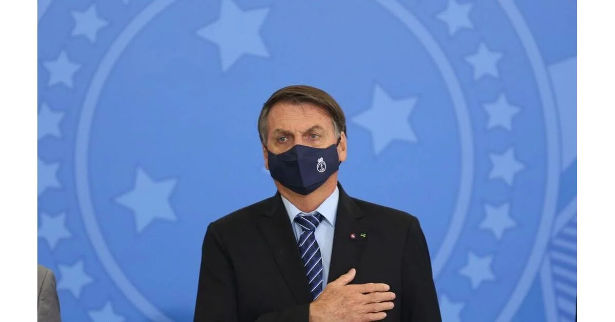 Bolsonaro assina MP que moderniza o ambiente de negócios no País