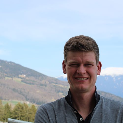 Stephany Success - Hotel Webflow Template