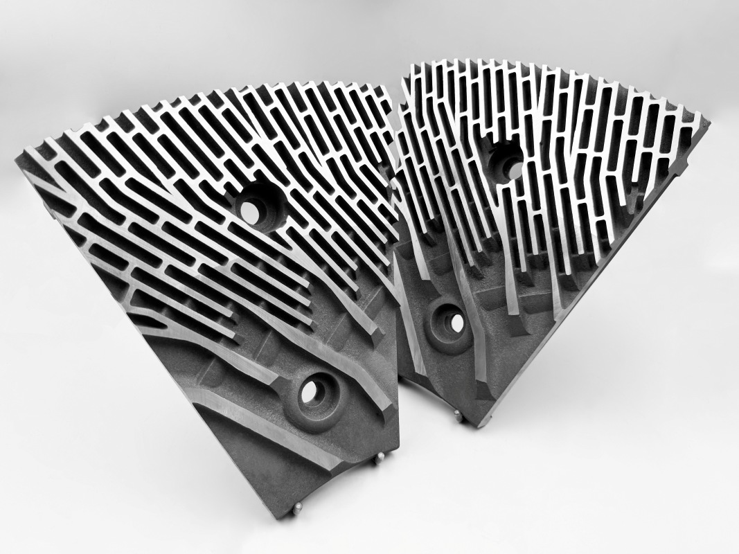 Refiner segments and fillings for ZhongFoma / Sufoma 44 inch refiner