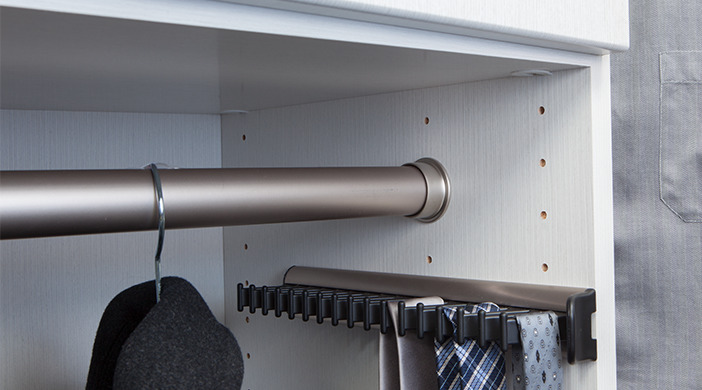 Round Rods Matte Chrome