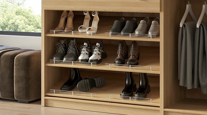 Matte Chrome Shelf Fence