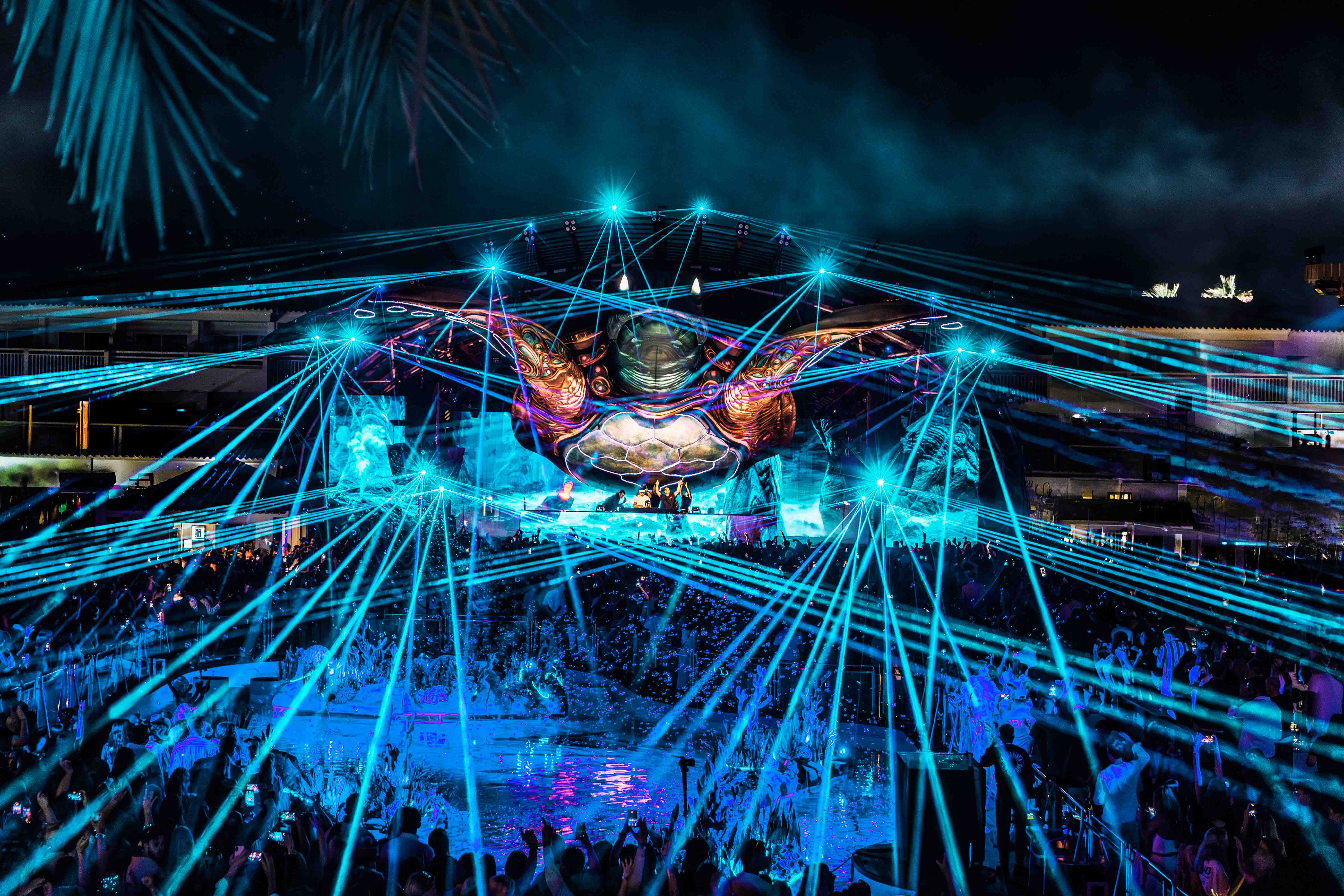 Tomorrowland presents: Dimitri Vegas & Like Mike at Ushuaïa, Ibiza - Relive 2023 image