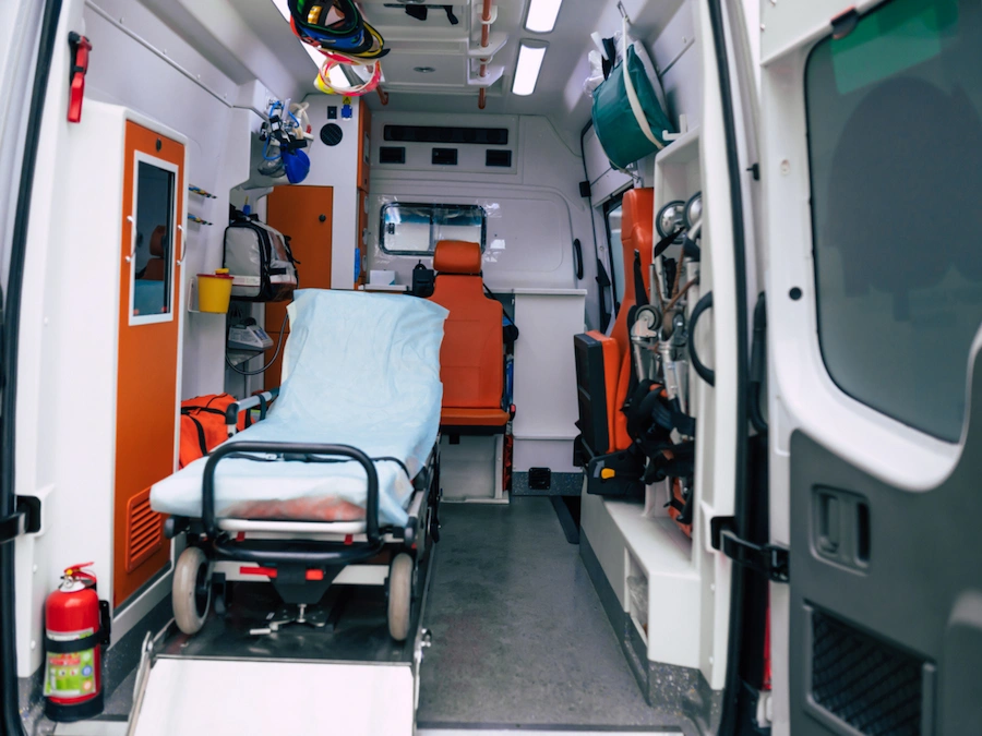 L'intérieur d'une ambulance