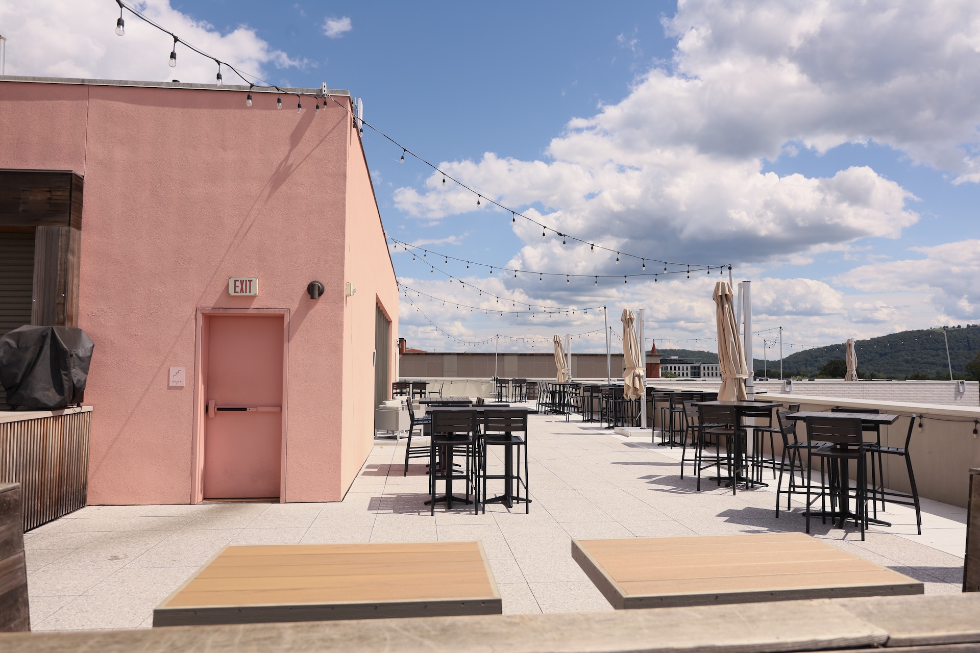 Doyle Hotel rooftop bar exterior