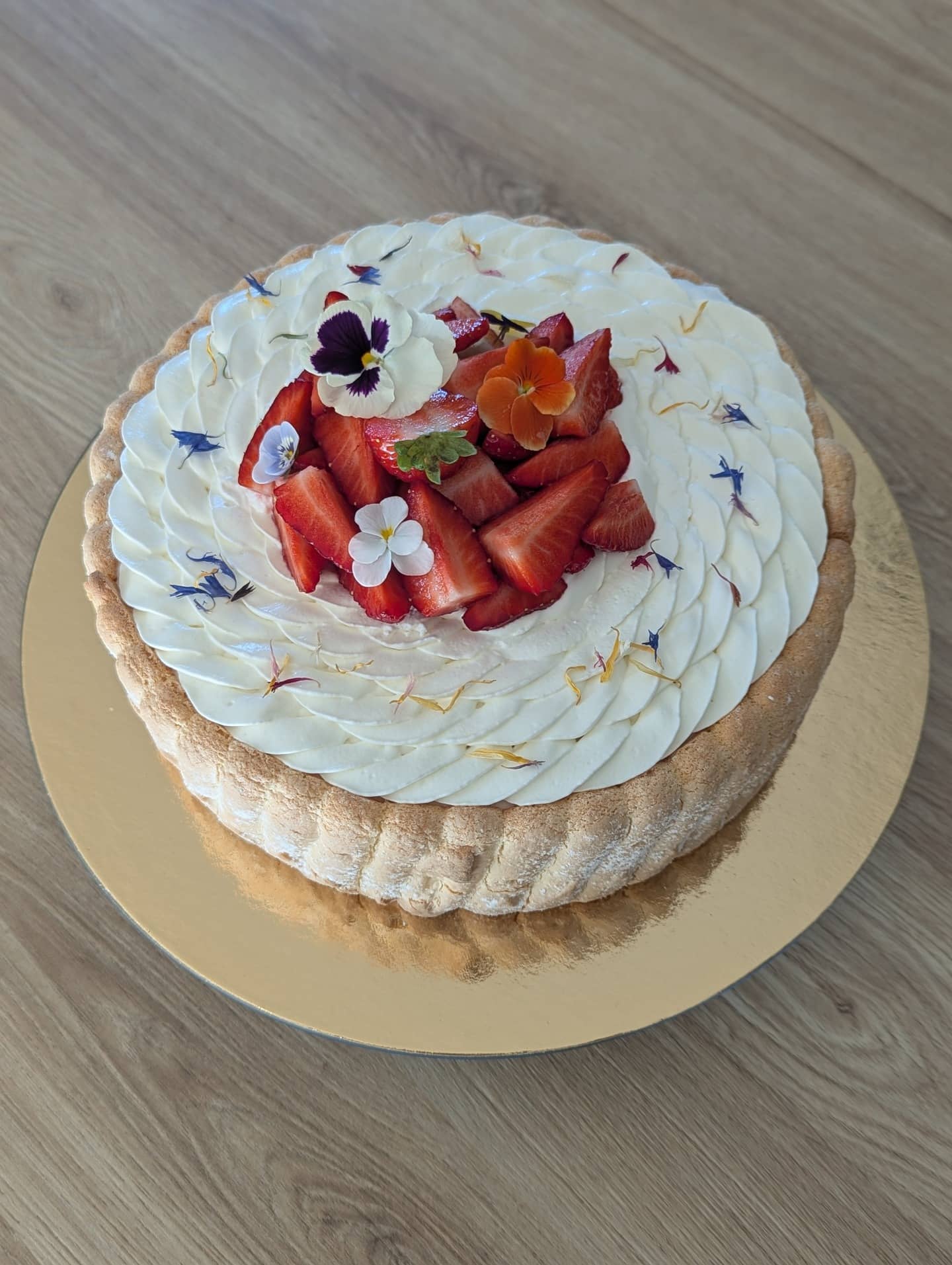 charlotte aux fraises