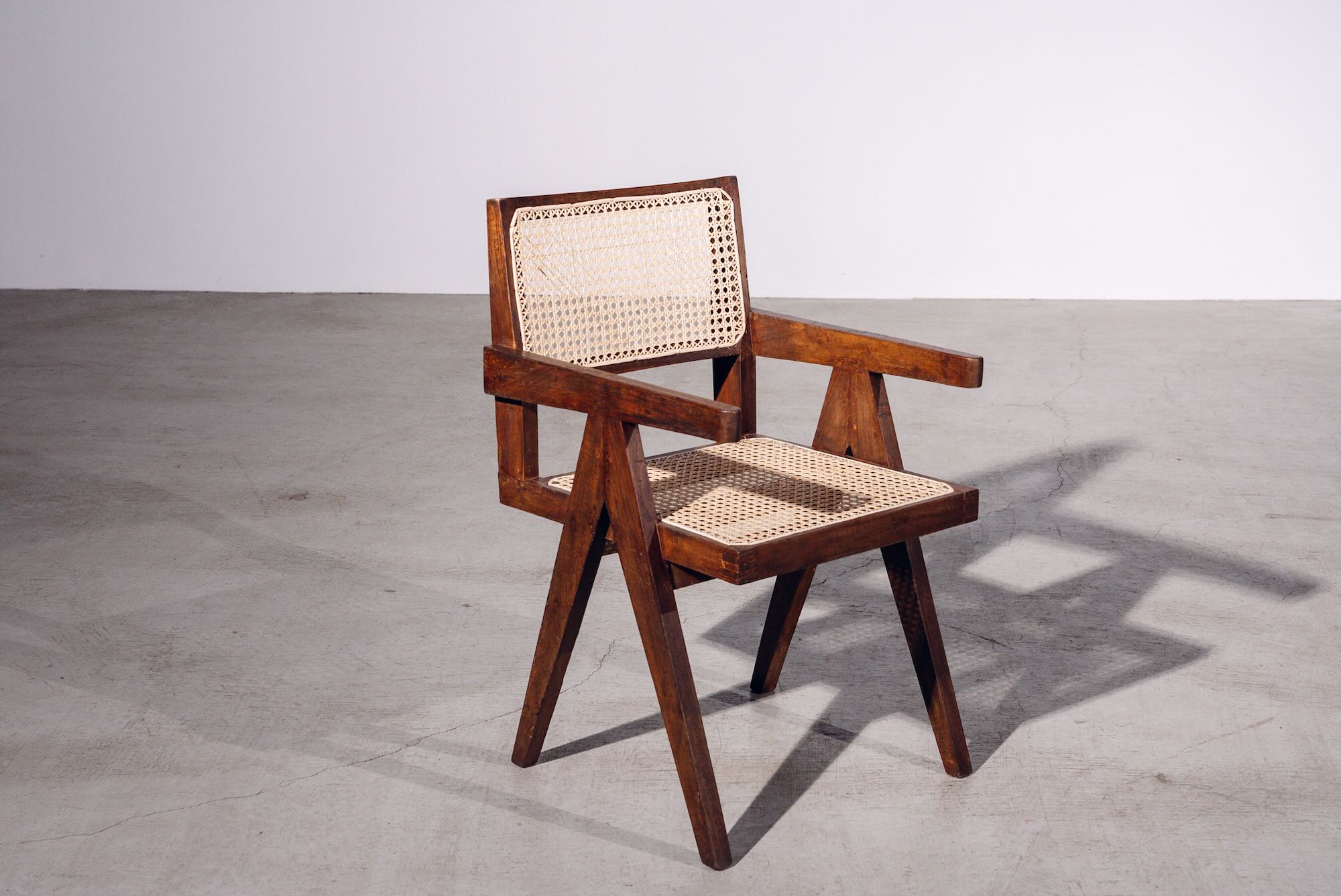 Wide Connect Back Chair