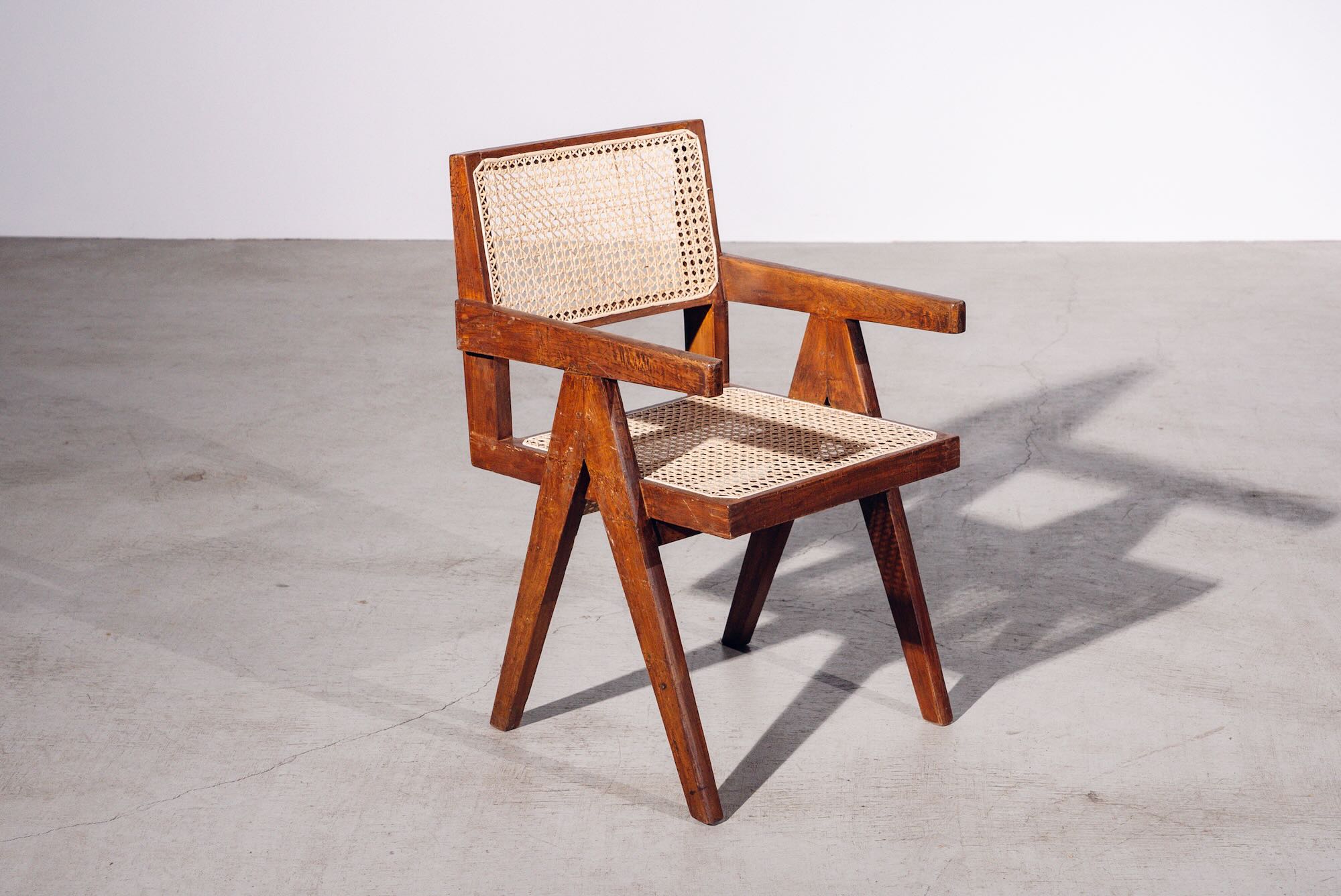 Wide Connect Back Chair